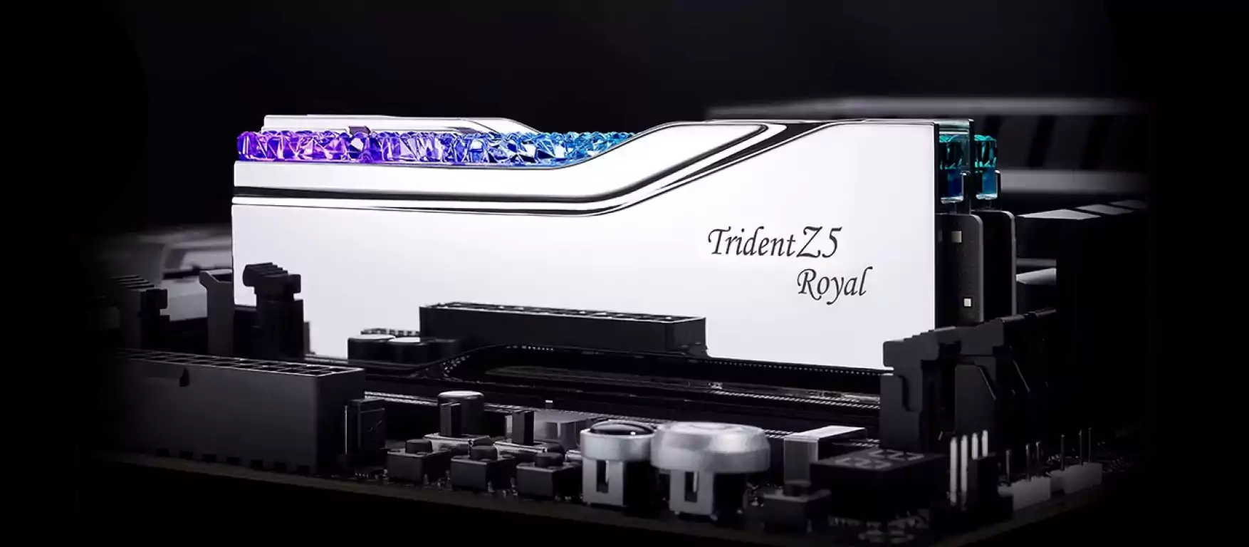 رم G.Skill Trident Z5 Royal 32GB Dual 7200MHz CL34